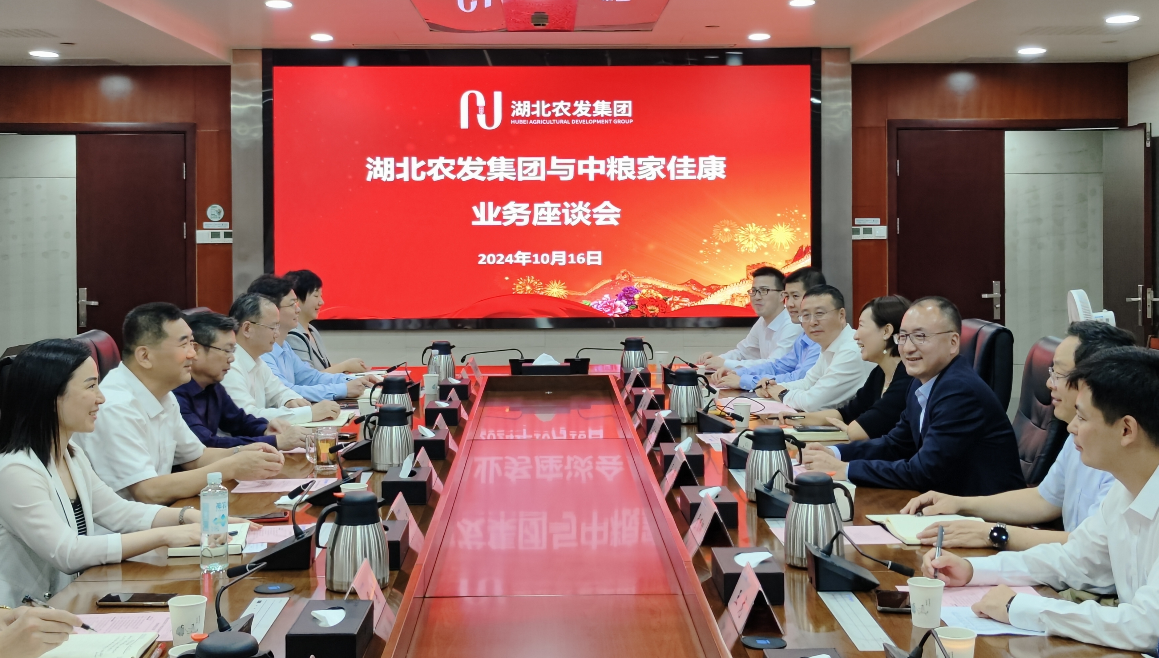 11条要闻 Coty集团裁员700人；LVMH推动供应商合作伙伴迈向循环经济；MICHAEL KORS西湖龙井山限时店开启